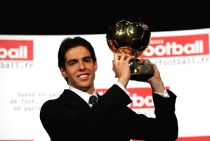 巴西足球最后的金球奖得主！18年前的巅峰卡卡到底有多强？