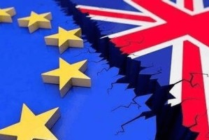 英国脱欧，那英超的球队为什么还能参加欧冠和欧联杯？