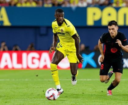 巴塞罗那 vs 比利亚雷亚尔：西甲积分榜榜首与第三名的对决