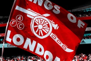 5年砸了10个亿，阿尔特塔连个冠军都没拿，阿森纳就甘心一直当老二？