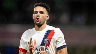 法甲第16轮战罢：巴黎圣日耳曼3-2逆转雷恩，积分榜迎来新变局